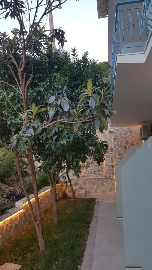 Akrotiri Vasiliki  Luaran gambar